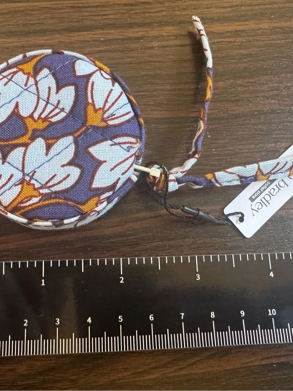 NWT Vera Bradley Pull Out Tap Measure Pattern Pawpaw Flower Great Gift